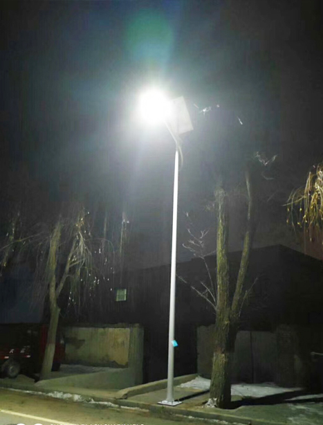 积石山县都兰太阳能路灯项目