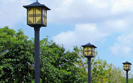 太阳能都兰庭院灯怎么选亮度与续航更耐用 太阳能都兰庭院灯怎么选亮度与续航更耐用